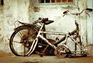 bigstock-old-broken-bike-26064467